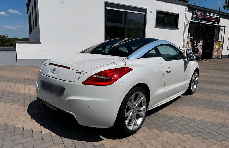 Gebraucht Peugeot RCZ 150 PS (110 kW) 2012 Weiß Coupé