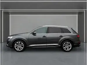 Gebraucht Audi SQ7 507 PS (372 kW) 2025 Grau (daytonagrau perleffekt) SUV