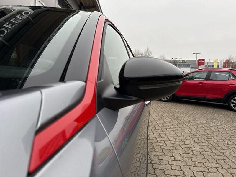 Gebraucht Opel Mokka 131 PS (96 kW) 2021 Kontrast grau/quarz silber SUV