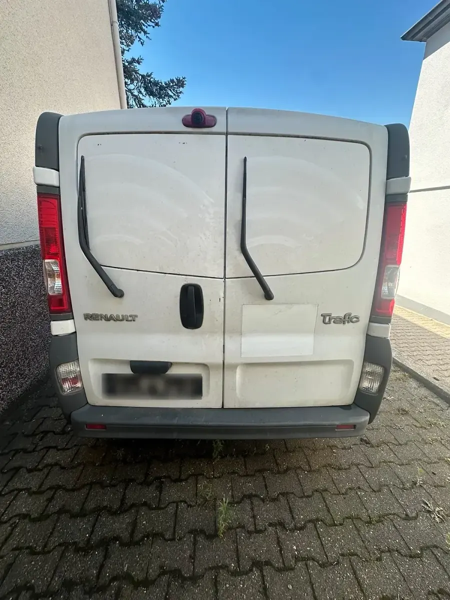 Gebraucht Renault Trafic 120 PS (88 kW) 2012 Weiß Van / Kleinbus