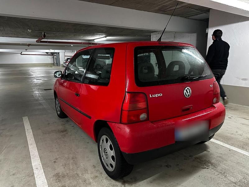 Gebraucht VW Lupo 75 PS (55 kW) 2004 Rot Kleinwagen