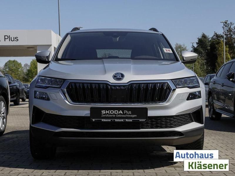 Gebraucht Skoda Karoq Selection 150 PS (110 kW) 2025 Silber SUV