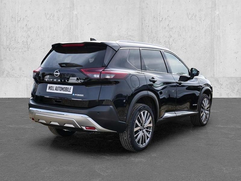 Neu Nissan X-Trail Tekna 204 PS (150 kW) 2026 P) (schwarz SUV