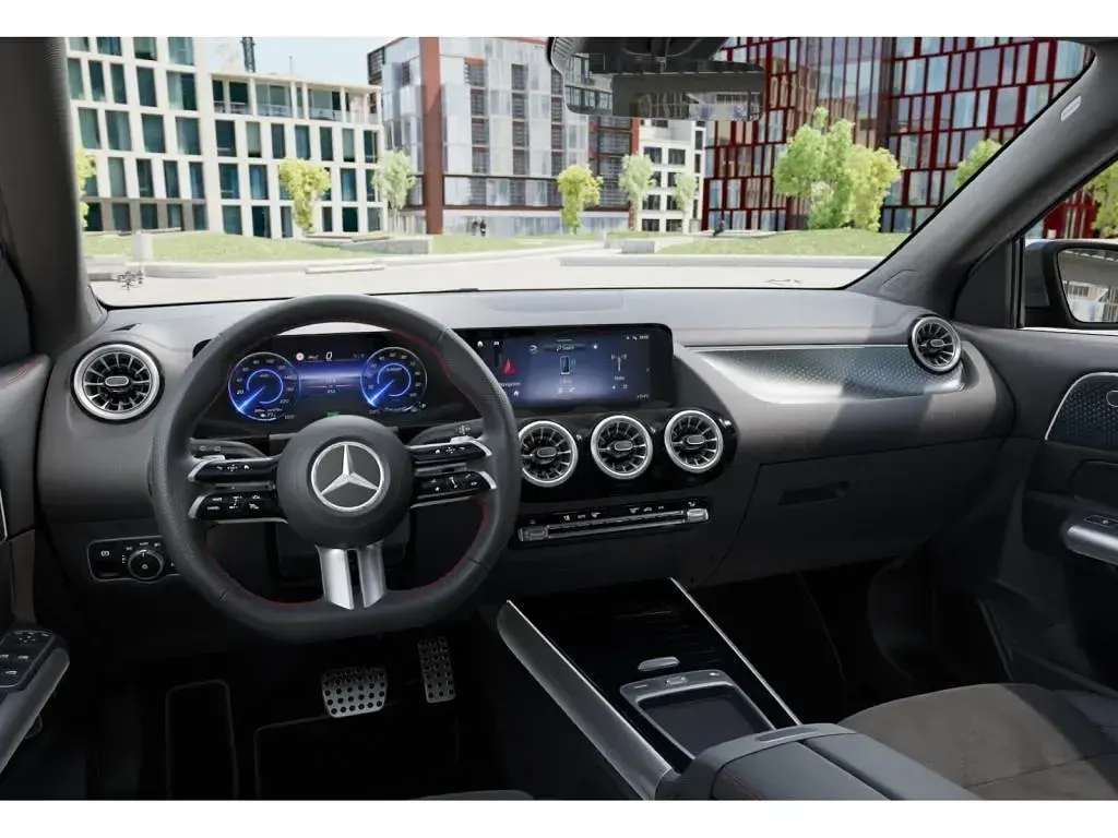 Gebraucht Mercedes EQA300 Advanced 167 kW (228 PS) 2024 Kosmosschwarz SUV
