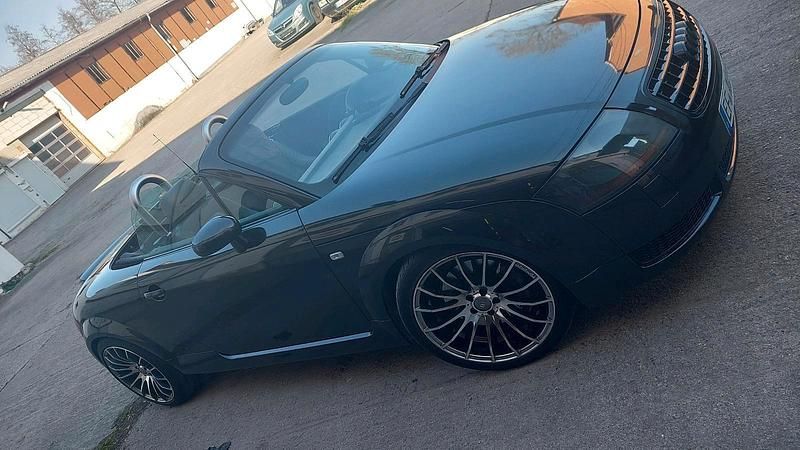 Gebraucht Audi TT Roadster 180 PS (132 kW) 2000 Schwarz Cabrio