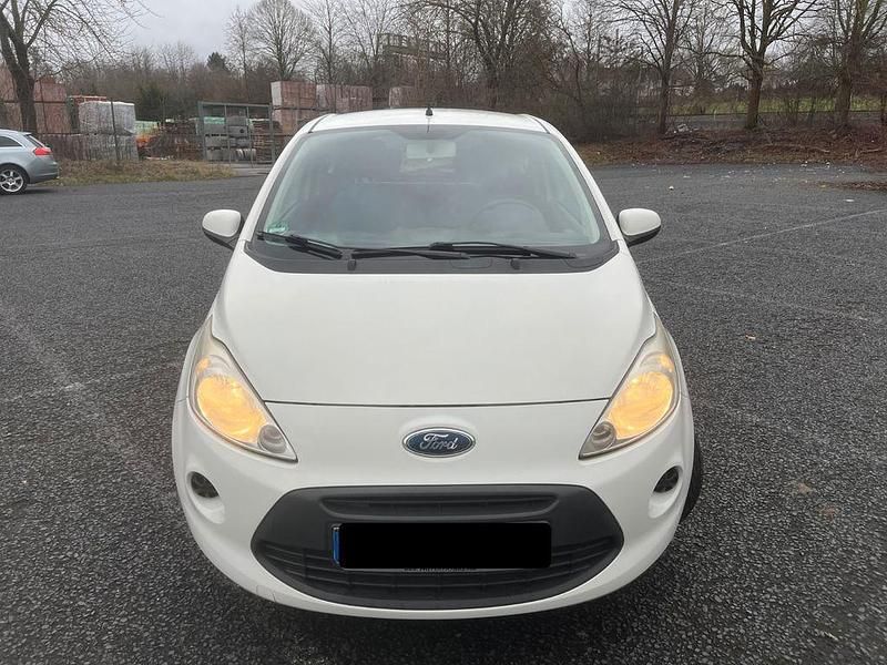 Gebraucht Ford Ka Trend 69 PS (50 kW) 2009 Weiß Kleinwagen