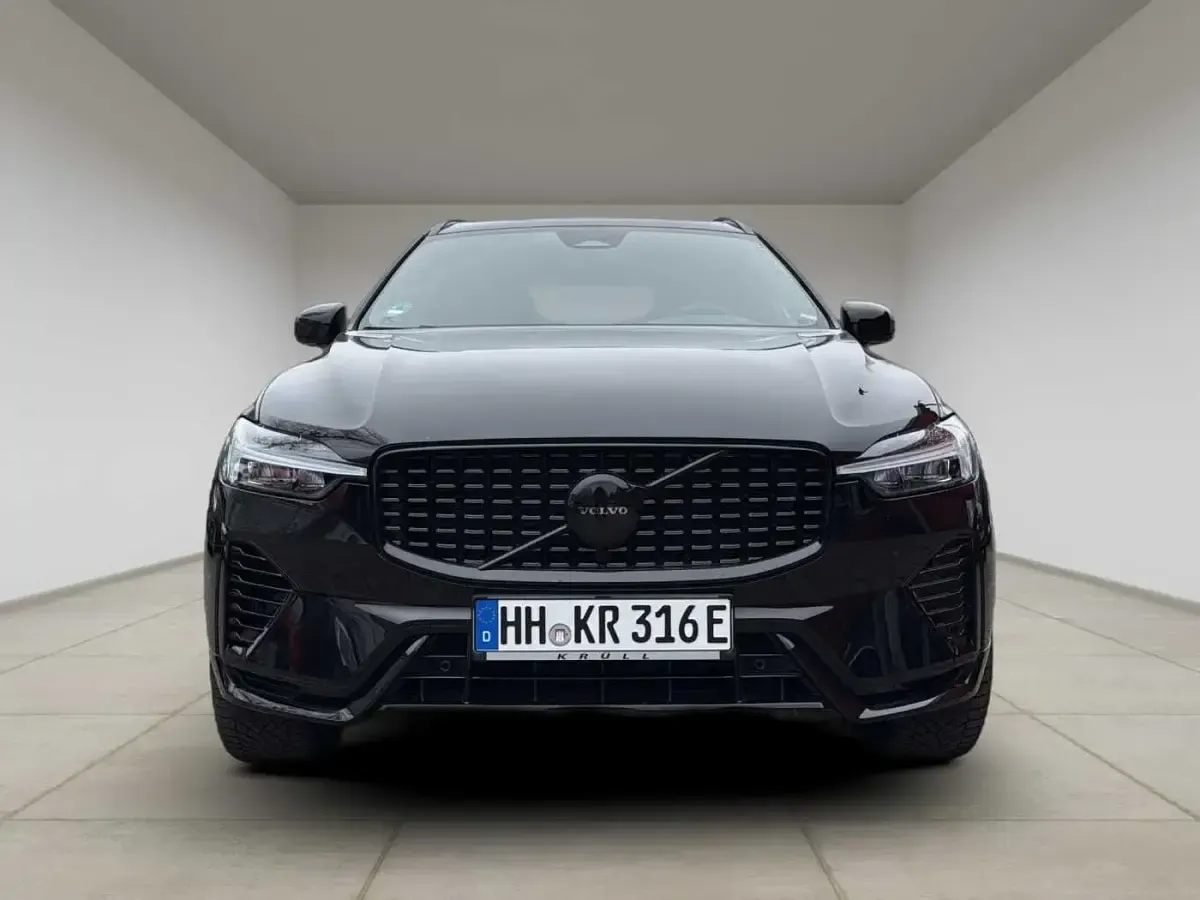 Gebraucht Volvo XC60 Plus 398 PS (292 kW) 2025 Schwarz SUV