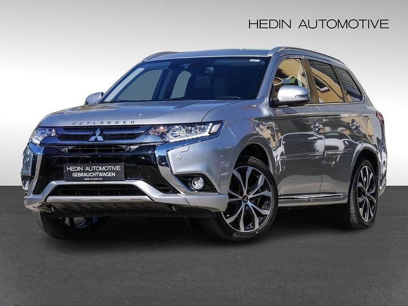 Gebraucht Mitsubishi Outlander P-HEV Top 203 PS (149 kW) 2018 Silber SUV