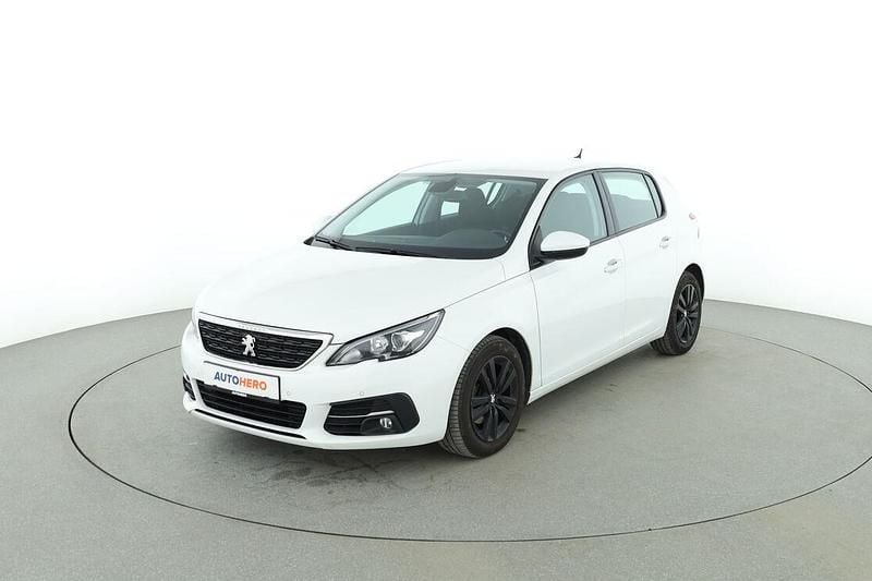 Gebraucht Peugeot 308 Active 120 PS (88 kW) 2018 Limousine