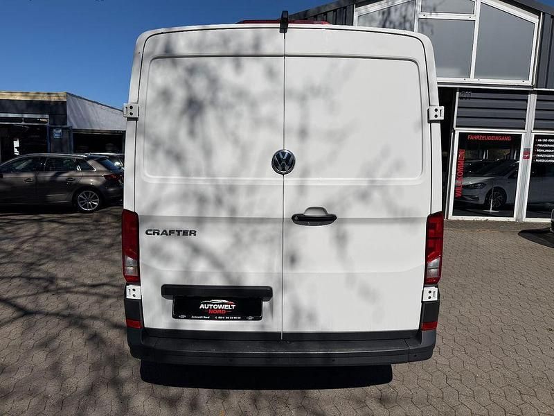 Second-hand VW Crafter 140 CP (102 kW) 2022 Alb Van