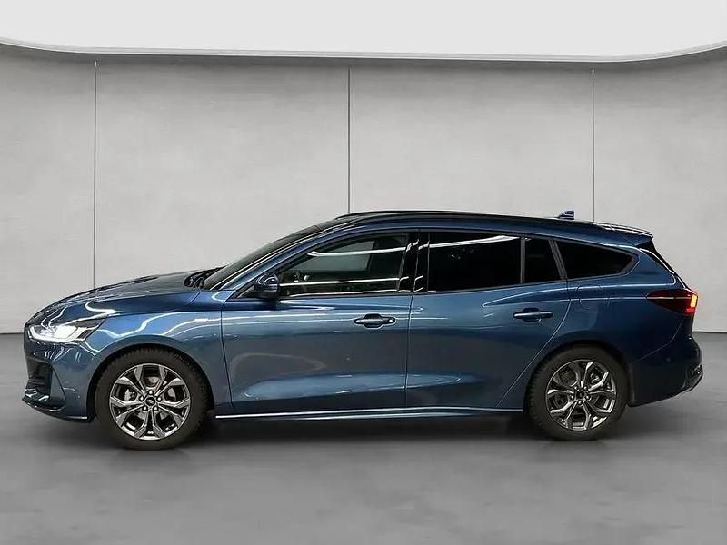 Gebraucht Ford Focus ST-Line X 155 PS (114 kW) 2024 Chrome blue metallic Kombi