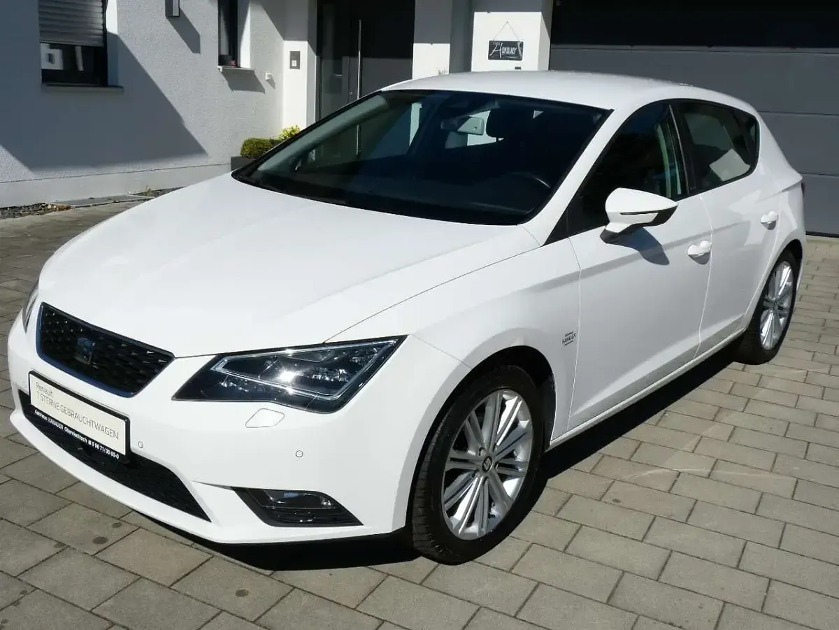 Usata Seat Leon I-Tech 125 CV (91 kW) 2015 Bianco Berlina