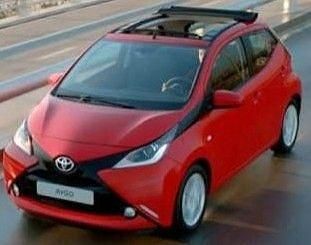 Rot Gebraucht 2021 Toyota Aygo Team Kleinwagen | 11.500 € (Fairer Preis) - Bild 1/4