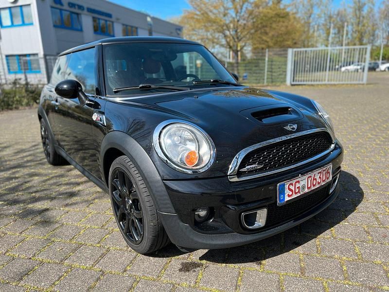 Gebraucht Mini John Cooper Works Coupé 200 PS (147 kW) 2011 Schwarz Coupé