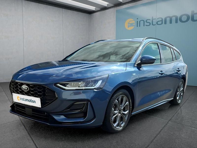 Blau Gebraucht 2024 Ford Focus Kombi | 26.499 € (Fairer Preis) - Bild 1/4