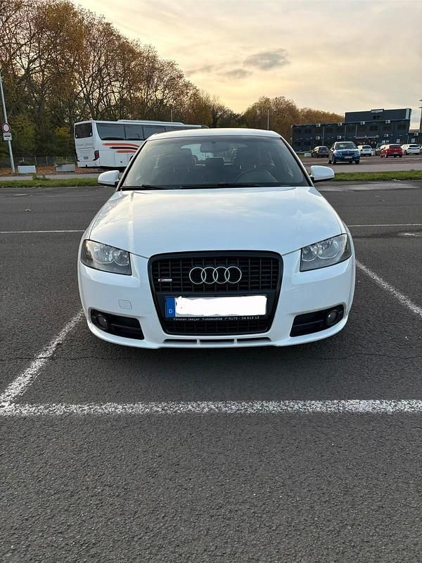 Weiß Gebraucht 2008 Audi A3 S-Line Coupé | 3.999 € (Fairer Preis) - Bild 1/4