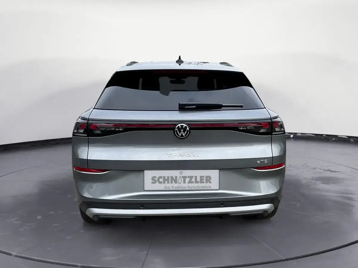 Nowe VW T-Roc Style 150 KM (110 kW) 2026 Szary SUV
