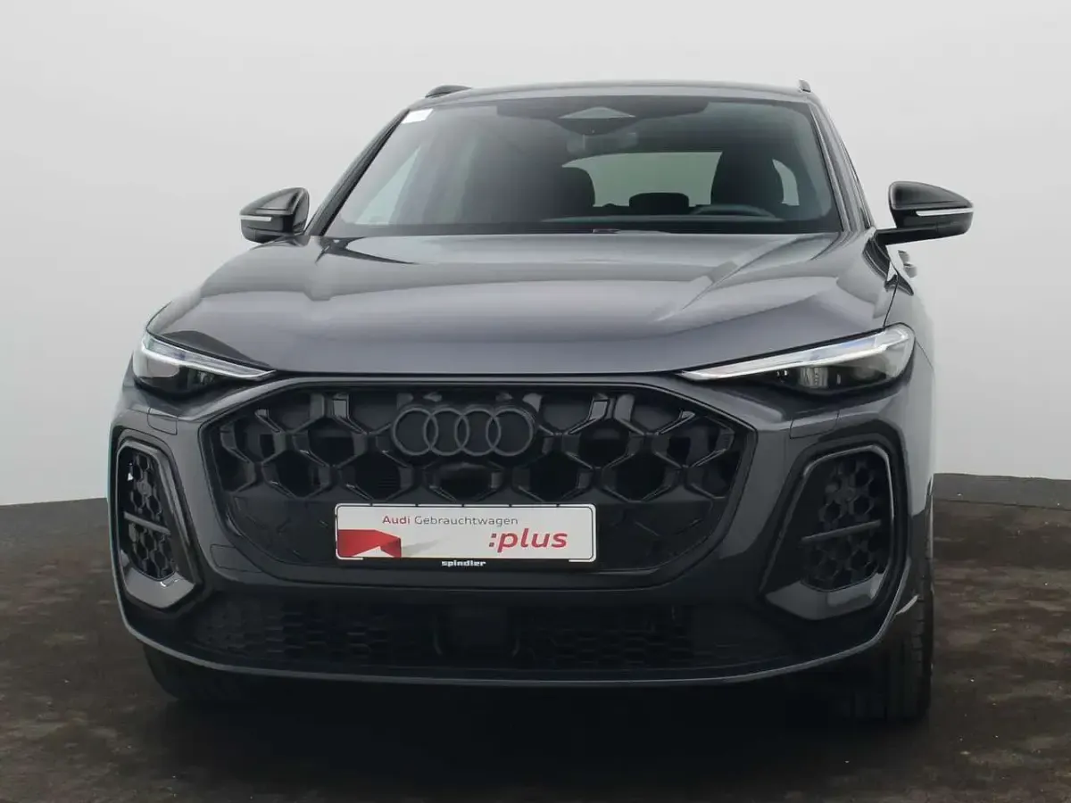Gebraucht Audi Q5 Ambiente 204 PS (150 kW) 2025 Tamboragrau metallic SUV