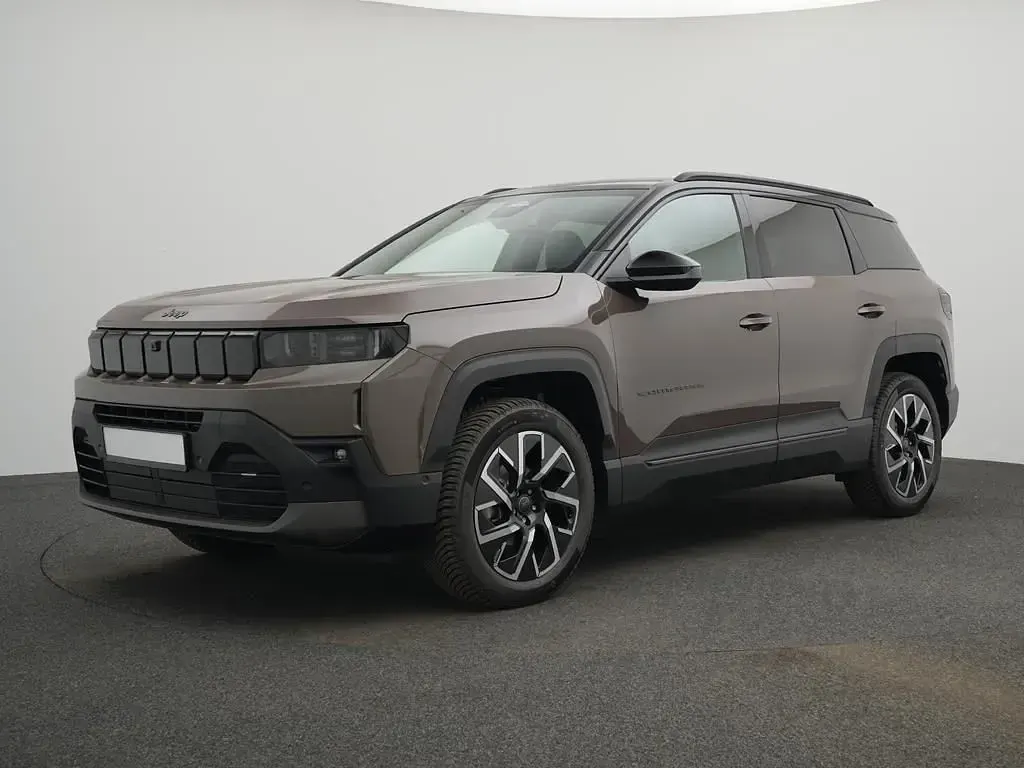 Neu Jeep Compass Summit 145 PS (106 kW) 2026 Grün SUV