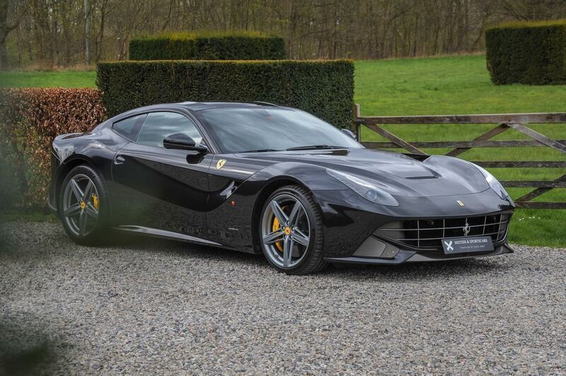 Schwarz Gebraucht 2015 Ferrari F12 | 289.800 € (Fairer Preis) - Bild 1/4