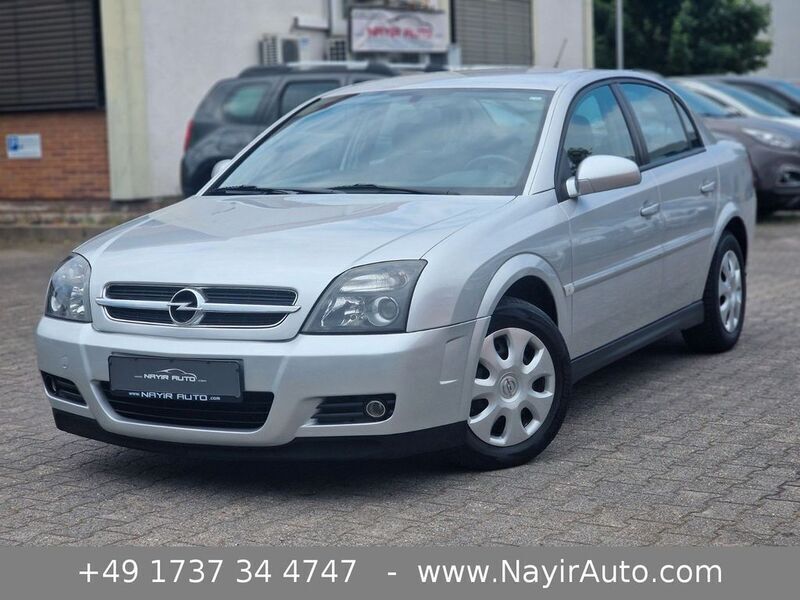 Silber Gebraucht 2005 Opel Vectra Edition Limousine | 3.999 € (Teuer) - Bild 1/4