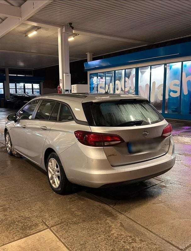 Gebraucht Opel Astra Sport 125 PS (91 kW) 2017 Silber Kombi