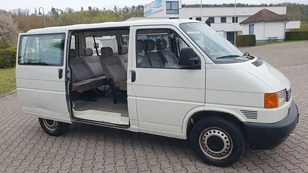Gebraucht VW Caravelle 84 PS (61 kW) 1998 Weiß Van