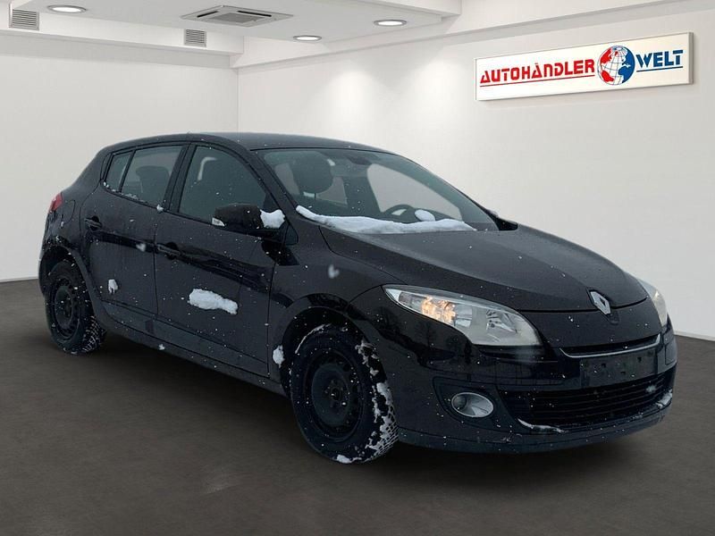 Gebraucht Renault Mégane Expression 116 PS (85 kW) 2013 Schwarz Limousine