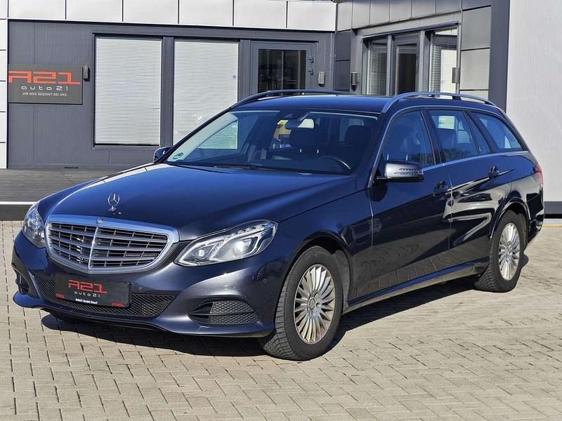 Gebraucht Mercedes E200 136 PS (100 kW) 2014 Grau Kombi