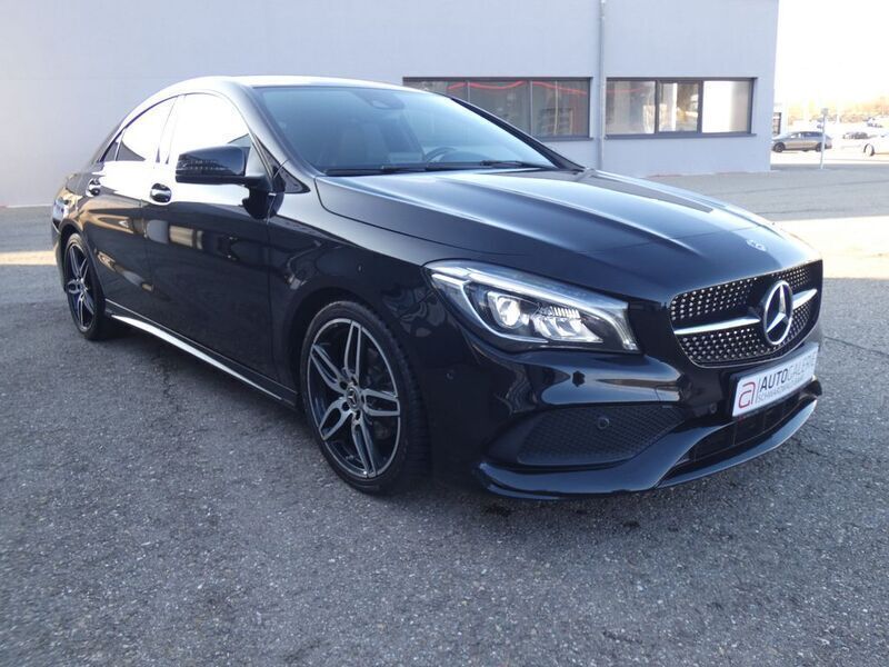 Schwarz Gebraucht 2018 Mercedes CLA200 AMG line Limousine | 21.800 € (Etwas zu teuer) - Bild 1/4