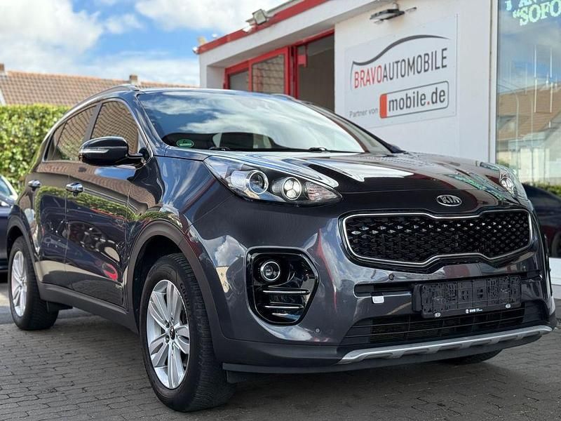 Grau Gebraucht 2017 Kia Sportage Vision SUV | 13.599 € (Superpreis) - Bild 1/4