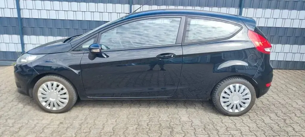 Gebraucht Ford Fiesta Trend 82 PS (60 kW) 2009 Schwarz Kleinwagen