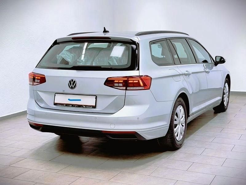 Gebraucht VW Passat R 150 PS (110 kW) 2020 Silber Kombi