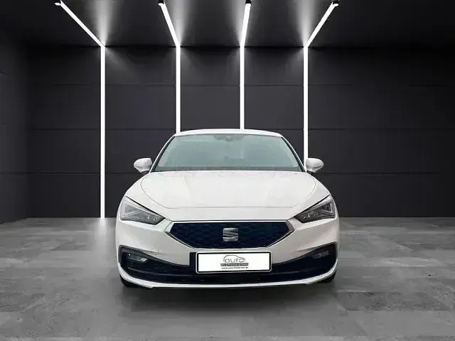 Gebraucht Seat Leon Style 136 PS (100 kW) 2016 Schwarz Limousine