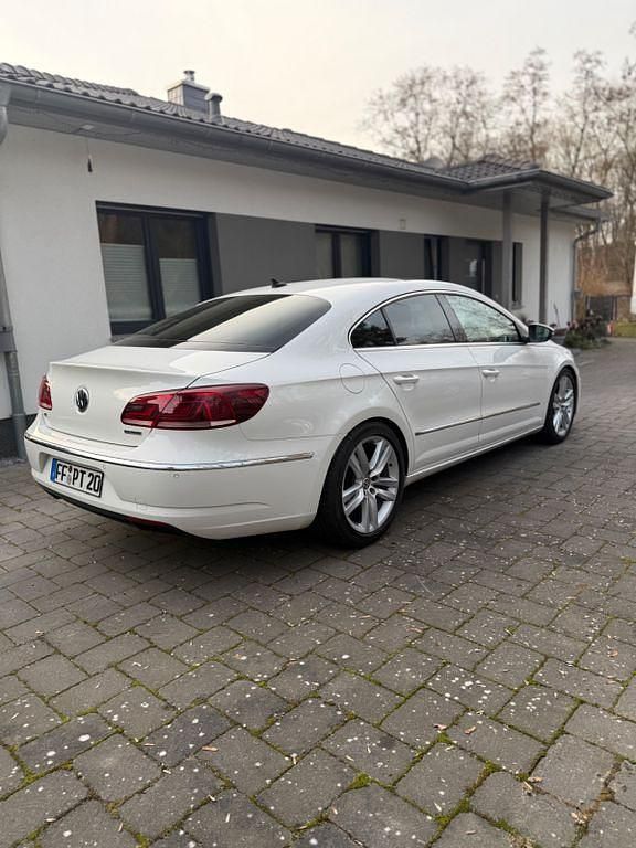 Gebraucht VW CC 140 PS (102 kW) 2012 Weiß Limousine