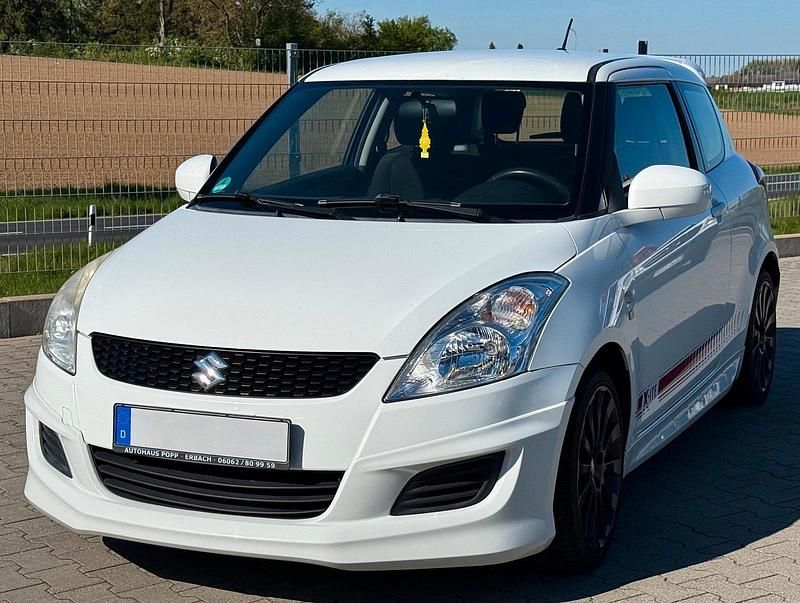 Second-hand Suzuki Swift 94 CP (69 kW) 2012 Alb Hatchback