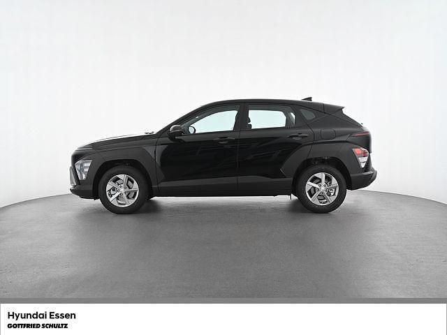 Neu Hyundai Kona Select 129 PS (94 kW) 2025 Grau SUV