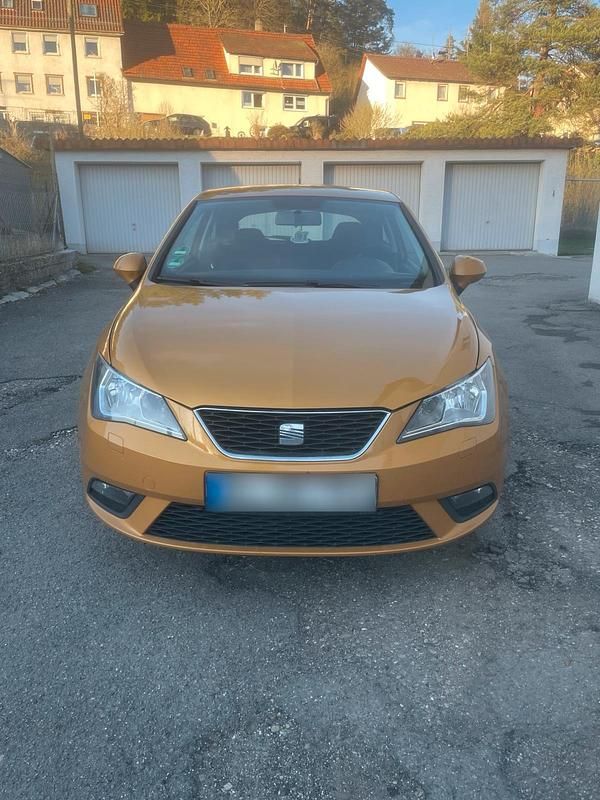 Second-hand Seat Ibiza 86 CP (63 kW) 2012 Auriu Hatchback