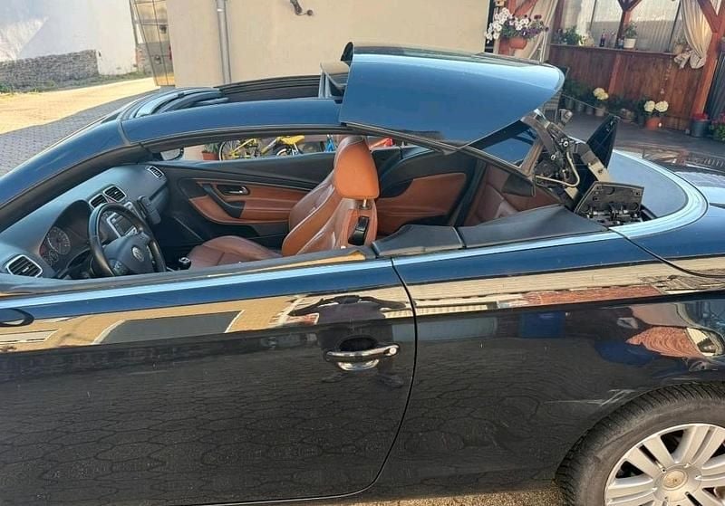 Schwarz Gebraucht 2008 VW Eos Cabrio | 3.699 € (Fairer Preis) - Bild 1/4