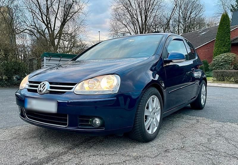 Gebraucht VW Golf 115 PS (84 kW) 2005 Blau Coupé