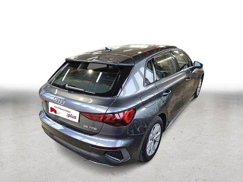 Gebraucht Audi A3 S-Line 150 PS (110 kW) 2023 Grau Limousine