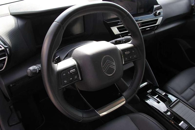 Gebraucht Citroën C4 131 PS (96 kW) 2025 Eclipseblau SUV