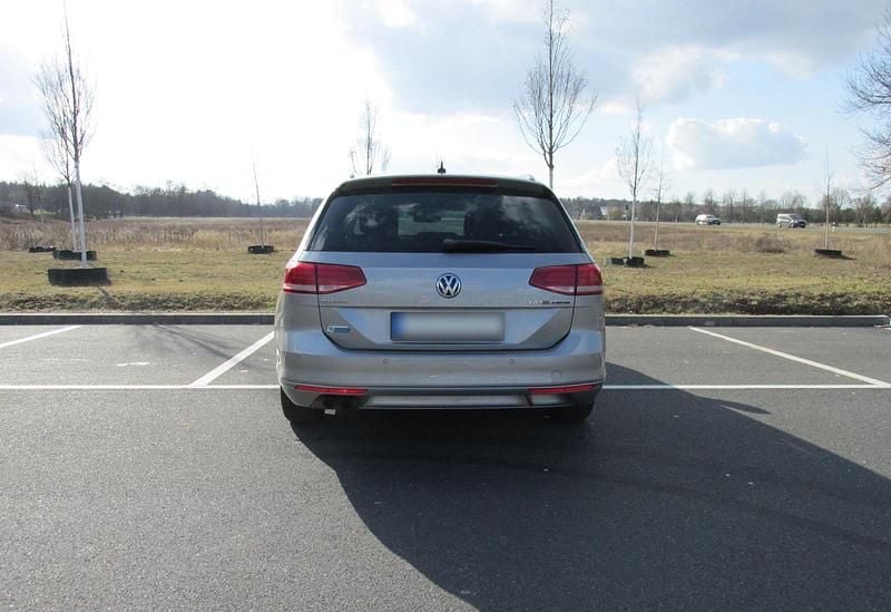 Usata VW Passat 190 CV (139 kW) 2015 Grigio Station wagon