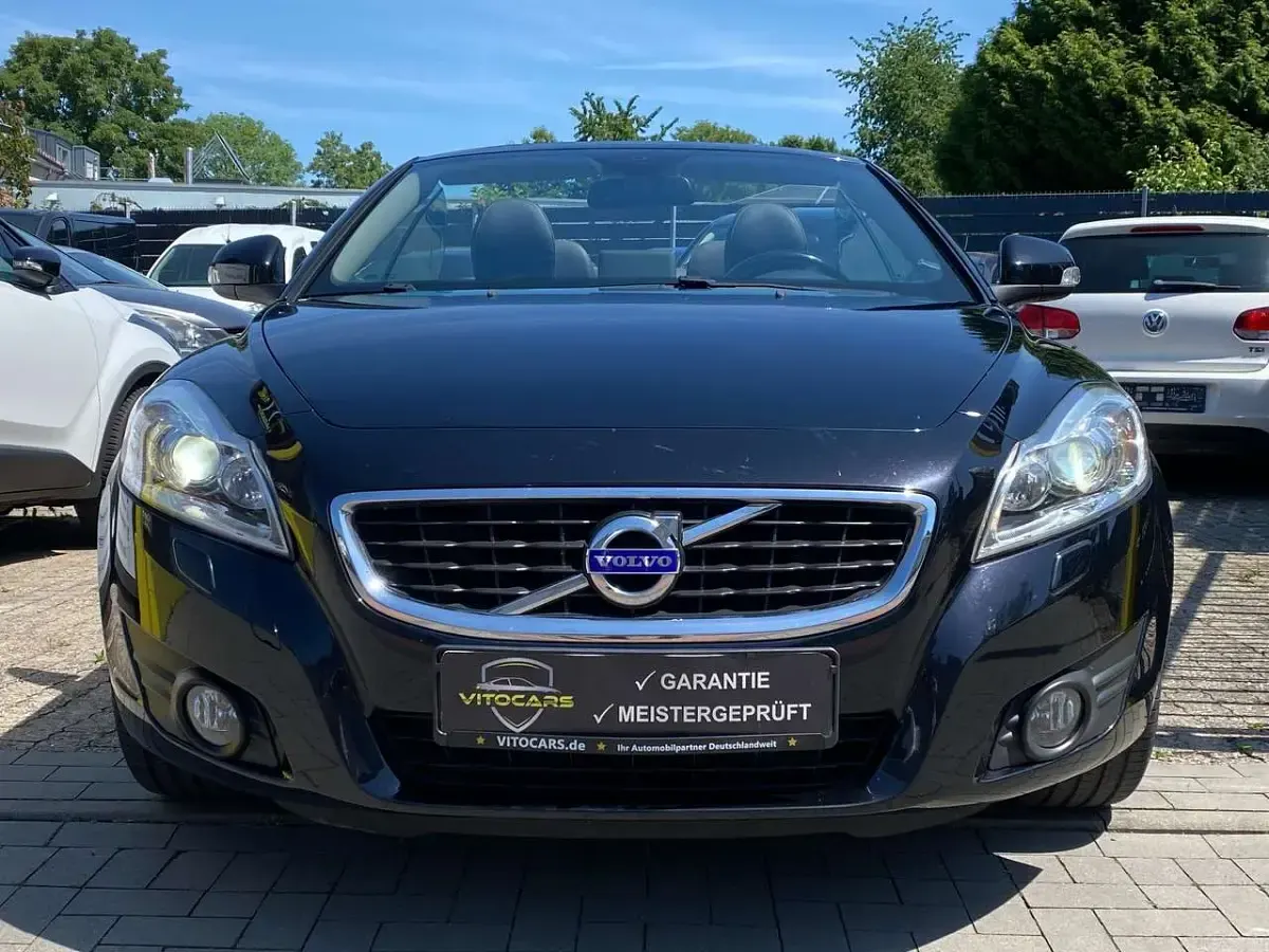 Gebraucht Volvo C70 Kinetic 177 PS (130 kW) 2012 Schwarz Cabrio