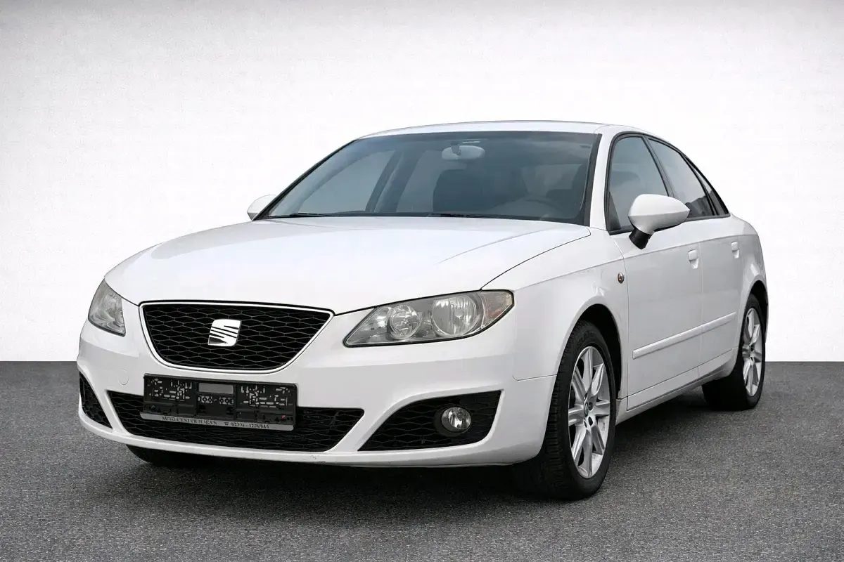 Begagnad Seat Exeo Reference 120 HK (88 kW) 2012 Vit Kombi