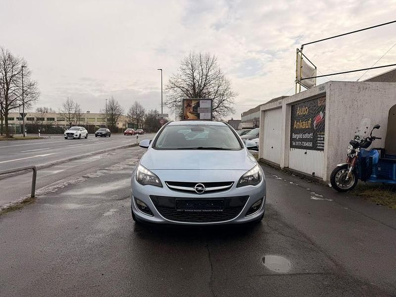 Gebraucht Opel Astra Active 120 PS (88 kW) 2013 Silber Kombi