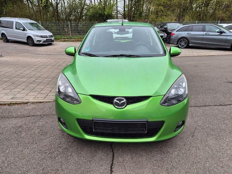 Second-hand Mazda 2 103 CP (75 kW) 2007 Verde Hatchback