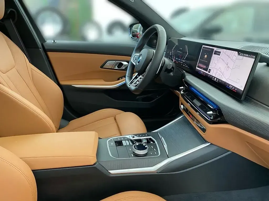 Gebraucht BMW 320 Comfort Edition 184 PS (135 kW) 2024 Schwarz Kombi