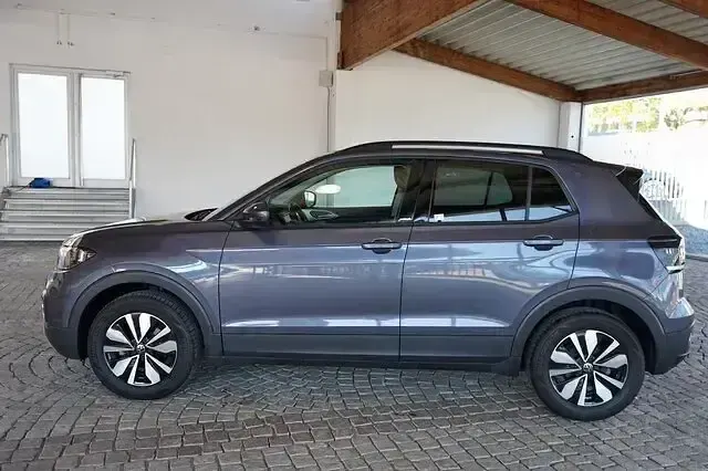 Używany VW T-Cross Move 95 KM (69 kW) 2023 Szary SUV