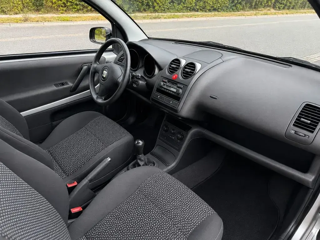 Gebraucht Seat Arosa Prima 50 PS (36 kW) 2004 Silber Kleinwagen